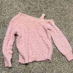 Pink sweater from buckle
